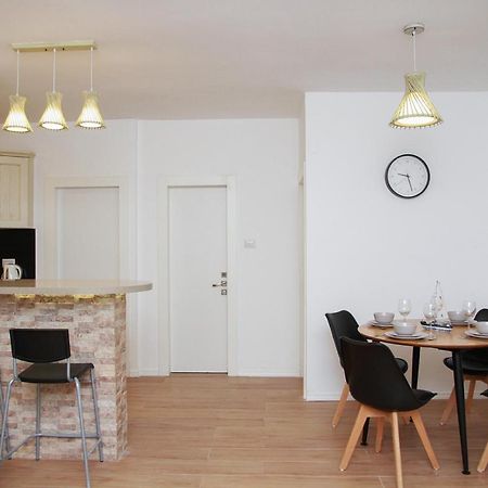 Apartments4You Betti Bat Jám Kültér fotó