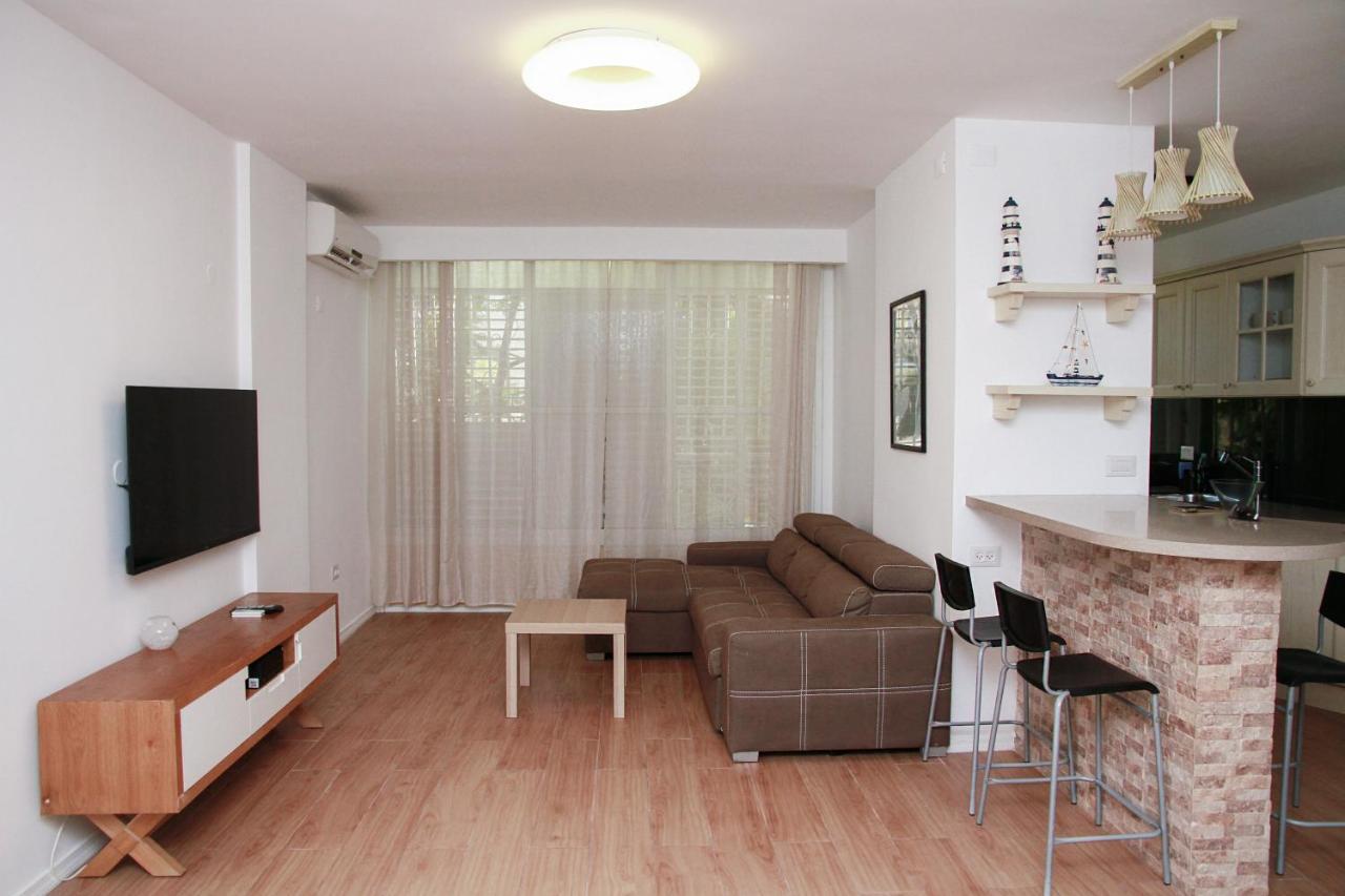 Apartments4You Betti Bat Jám Kültér fotó